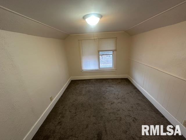 Building Photo - 2305 NE Monroe St