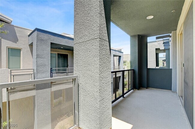 Building Photo - 11302 Kraft Mountain Ave