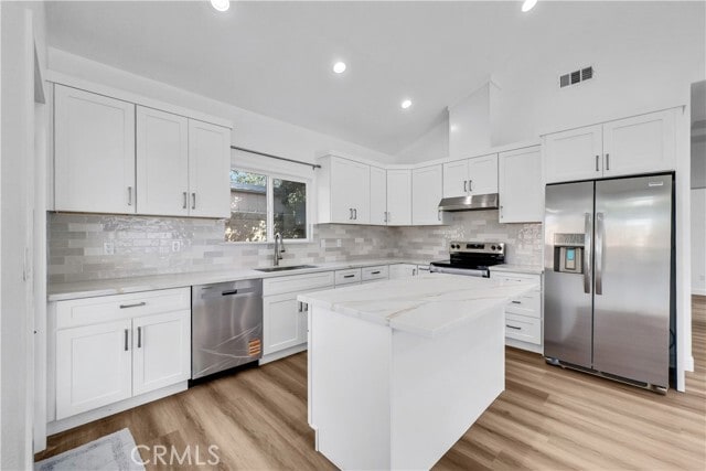 Primary Photo - 2133 W Civic Center Dr