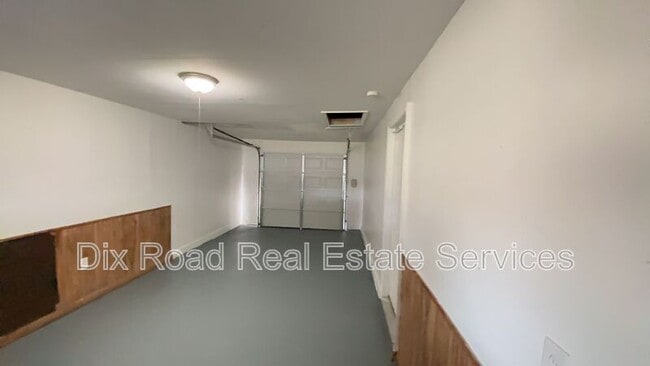 Building Photo - 5269 Harshmanville Rd