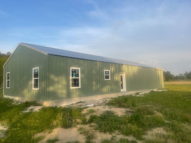 Building Photo - 107 Fox Pond Ln