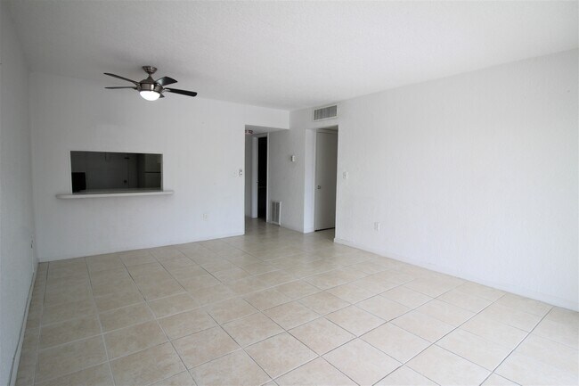 Building Photo - 7403 SW 82nd St