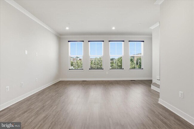 Building Photo - 4702 Towne Park Rd