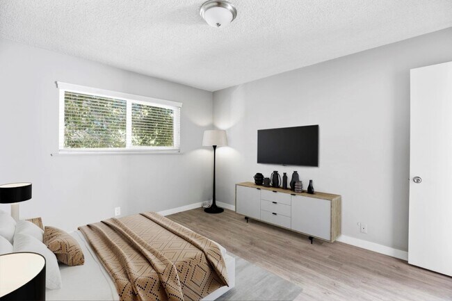 Interior Photo - Huntington Villas