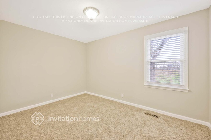 Building Photo - 509 Heritage Ln