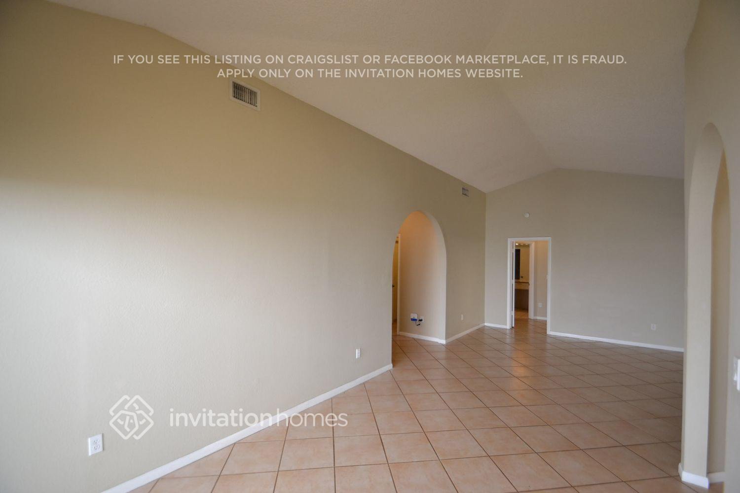 Building Photo - 11571 Waterford Ct