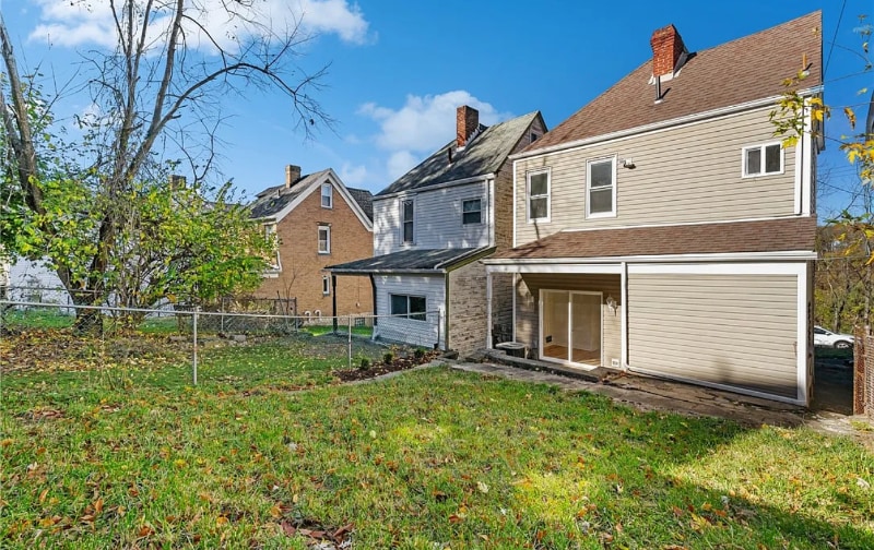 Building Photo - 253 Southern Ave