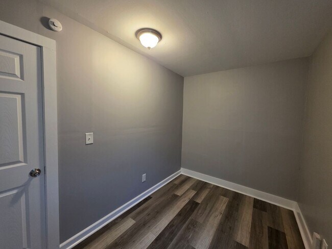 Building Photo - 5429 College Ave