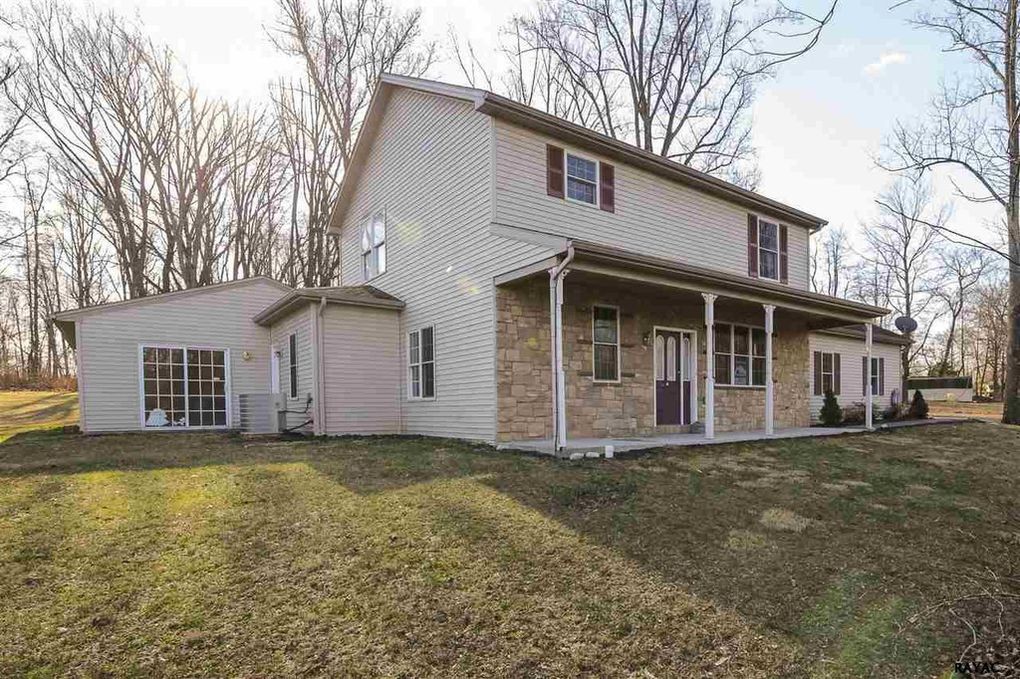 Beautiful Home - 1910 Valley Green Rd