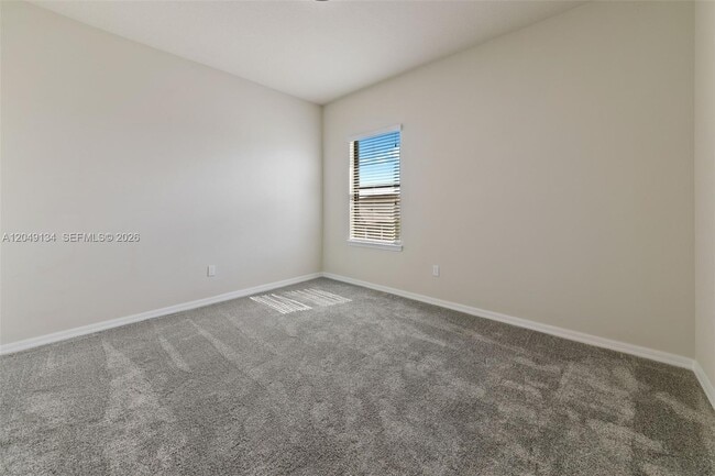 Building Photo - 4470 Waterside Dr