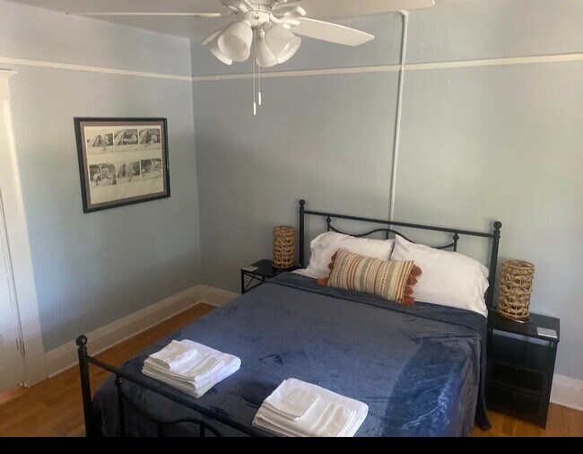 Building Photo - 918 U St