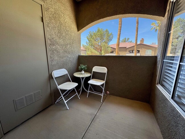 Building Photo - BEAUTIFUL 1 BEDROOM, 1 BATH CONDO FOR RENT...