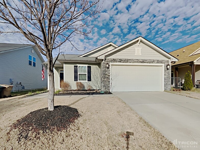 Building Photo - 932 Avondale Dr