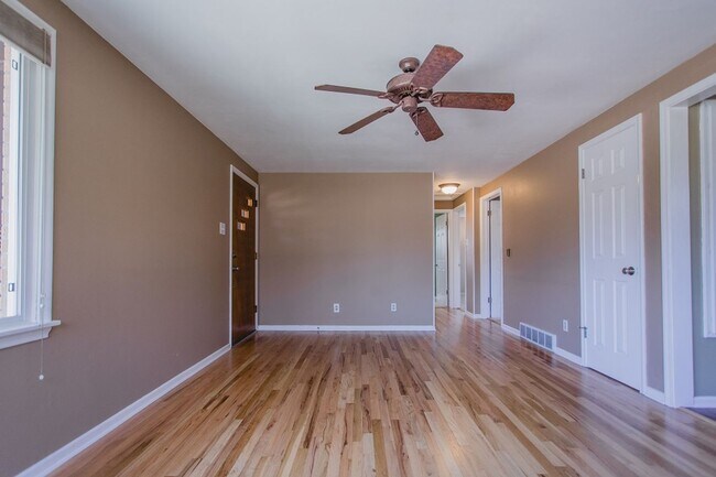 Building Photo - New Finishes in this Home on a Large Lot with Covered Parking and AIR CONDITIONING! MOVE IN READY!