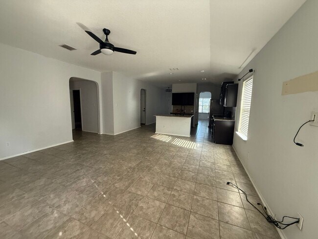 Building Photo - 10550 Rhyder Ridge