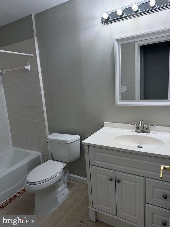 Building Photo - 9518 Hagel Cir