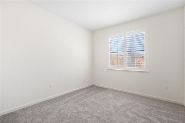 Building Photo - 957 Antiquity Dr