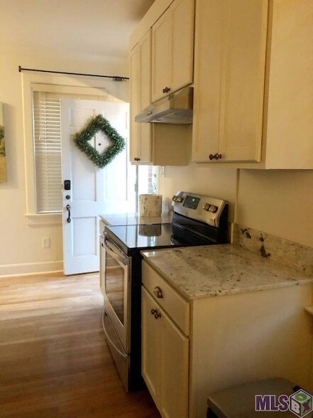 Building Photo - 1601 Letitia St