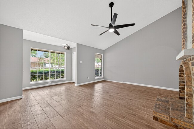 Building Photo - 9231 Baronsmede Dr