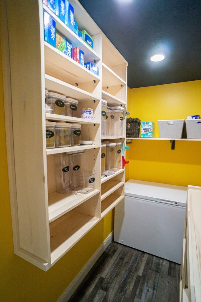 Building Photo - 1547 Norrona Ct SW