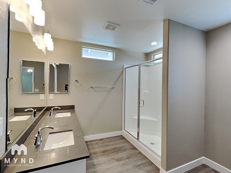 Building Photo - 3794 Paseo de Paz Ave