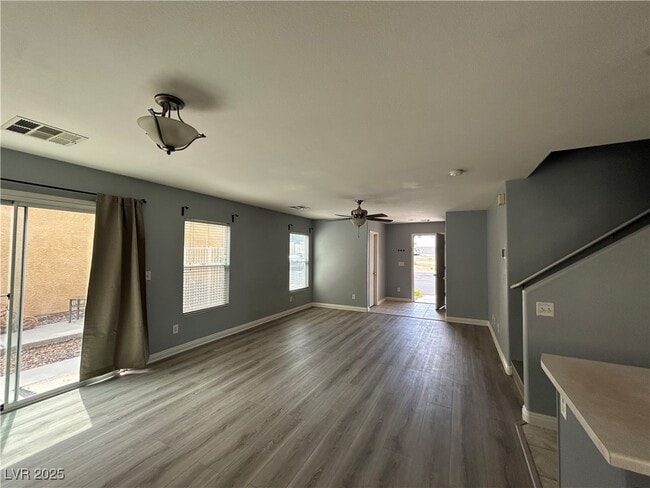 Building Photo - 464 Columbia Pike Ave