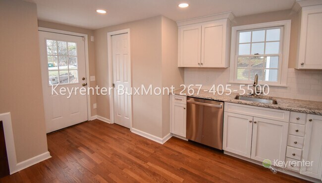 Building Photo - Freshly Renovated 3-Bedroom Home in King of Prussia