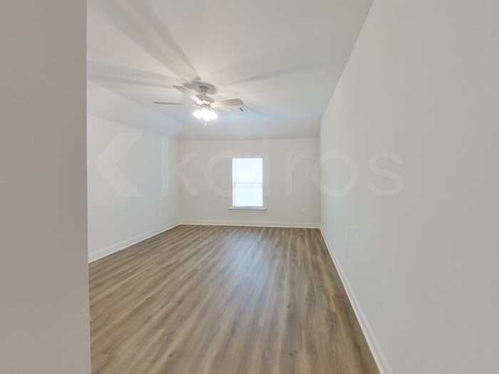Building Photo - 17653 Carlisle Ave