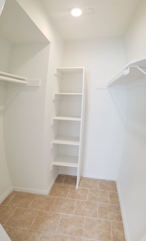 Building Photo - 11020 Hesby St