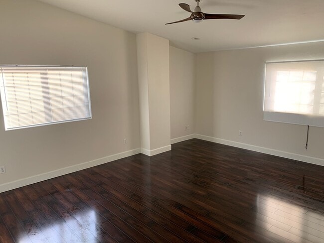 Building Photo - Beautiful 4 Bed | 3 Bath Home in Santee with Downstairs Bedroom & Full Bath!