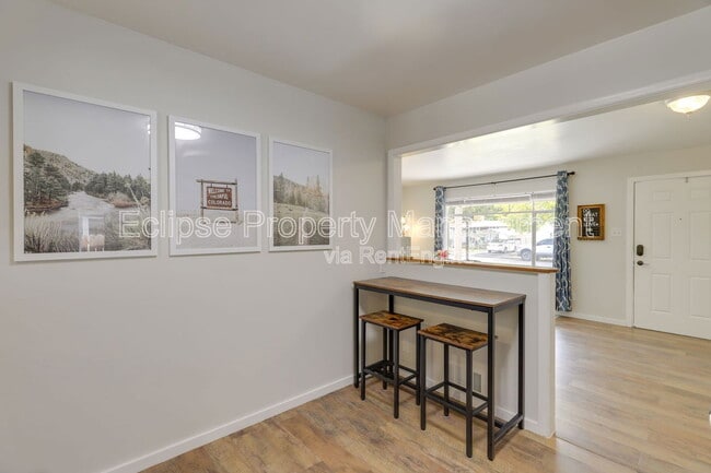 Building Photo - 1228 Bonito Ave