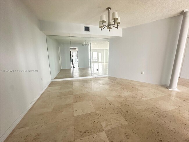 Building Photo - 3410 Galt Ocean Drive Apt #2103N, Fort Lau...