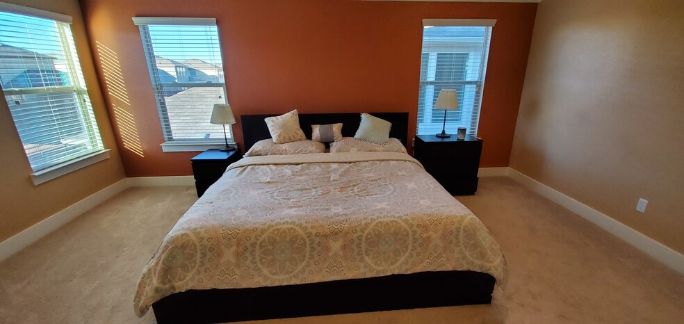 Building Photo - 16108 Nightshade St