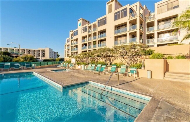 Pool Area - 120 The Vlg