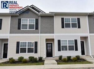 Building Photo - BRAND NEW 3BD/2.5BA townhome in LaVergne!