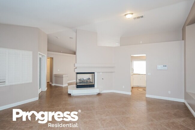 Building Photo - 10832 Spruce Bough St