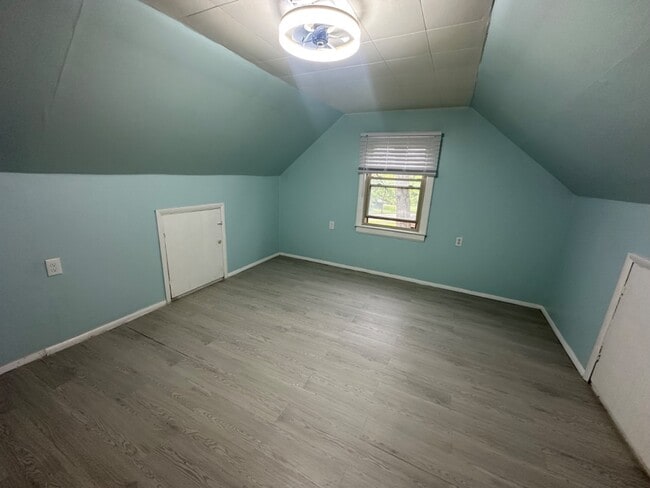Building Photo - 2758 Newbern Cir