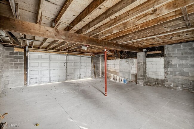 Building Photo - 2185 Stahl Rd