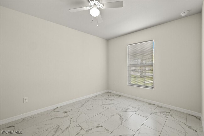 Building Photo - 4538 SW 8th Pl
