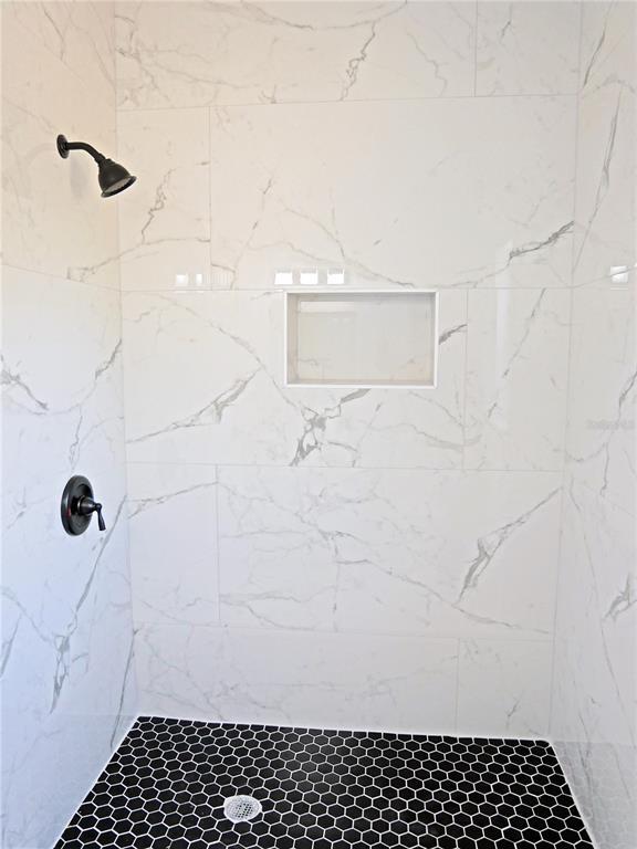 Building Photo - 5014 Dr. M.L.K. Jr St S