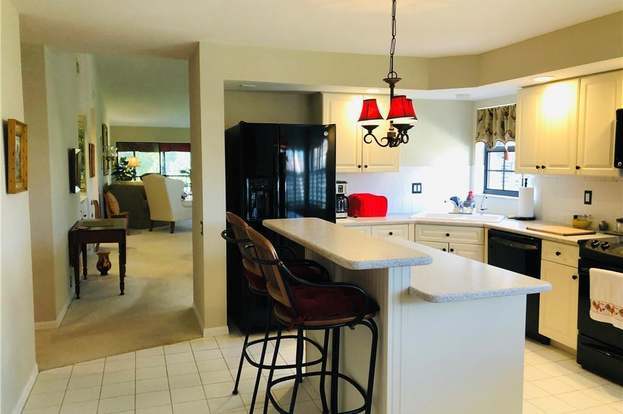 Building Photo - 16181 Fairway Woods Dr