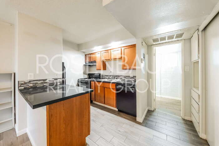 Building Photo - 6320 N 16th St