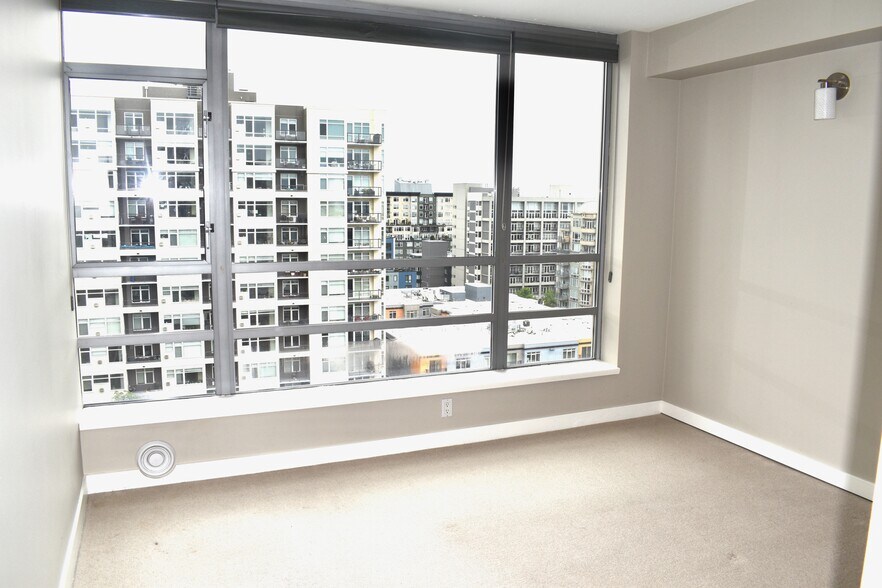 bedroom - 2929 1st Ave