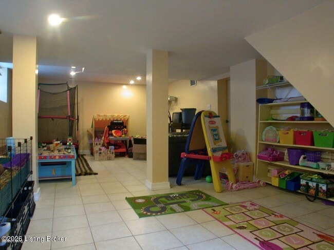 Building Photo - 2316 Carolina Ave