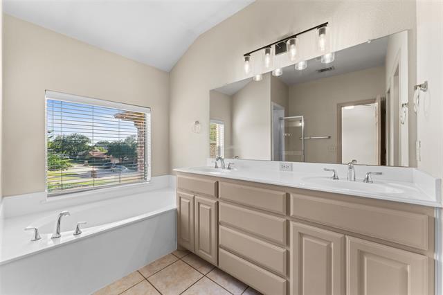 Building Photo - 509 Mariner Dr