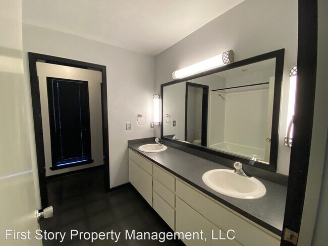 Building Photo - 4 br, 2 bath House - 548 Maclay Road
