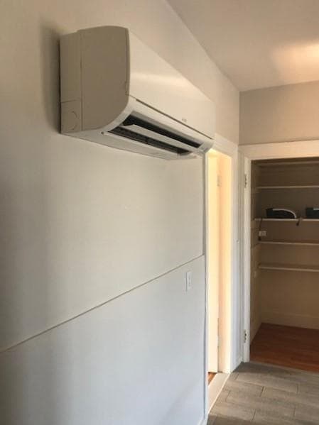 Building Photo - 22-22 10th St