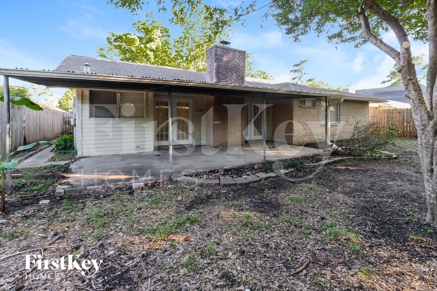 Building Photo - 4439 Algernon Dr