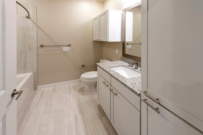 Building Photo - 1724 Partnership Way