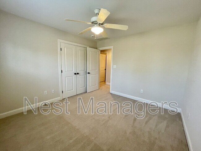 Building Photo - 2905 Deep Channel Ct